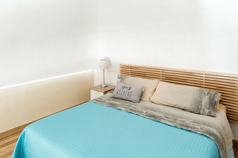 Hostal Scuto Home