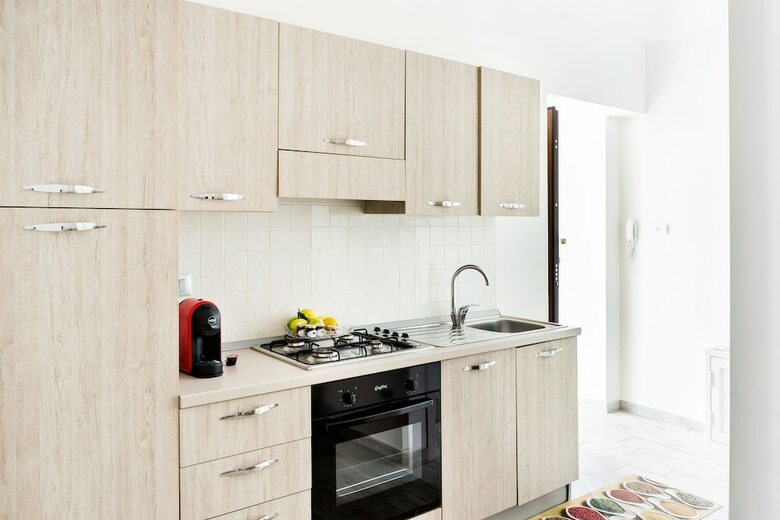 Hostal Scuto Home