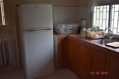 Amplia Casa Con Jard�n En Ol�n