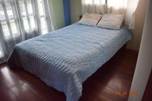 Amplia Casa Con Jard�n En Ol�n
