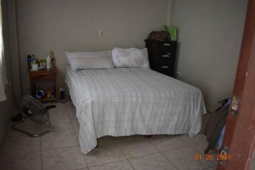 Amplia Casa Con Jard�n En Ol�n