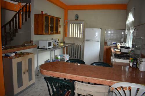 Amplia Casa Con Jard�n En Ol�n