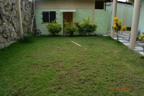 Amplia Casa Con Jard�n En Ol�n