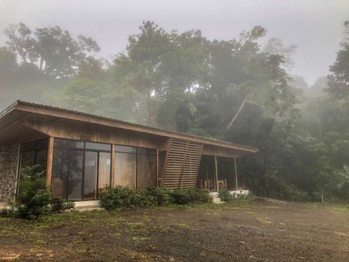 Tityra Lodge