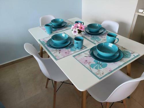 Apartamento Lovely 2-bedroom Condo With Pools And Beach Views