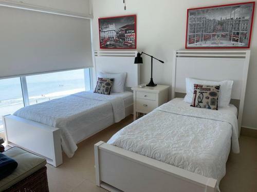 Exclusive Beachfront Apartment 1hour From Pma City