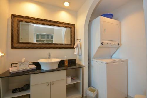 Solarium At Coronado Bay Oceanfront Apartments