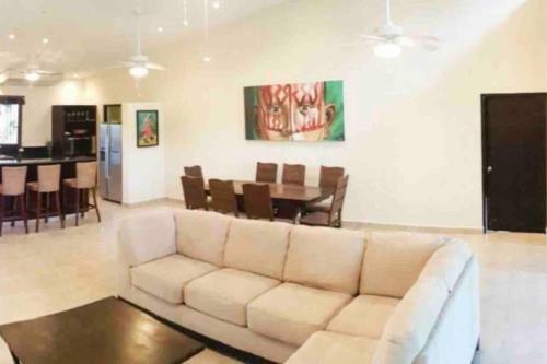 Sublime Villa Sur Le Golf De Coronado