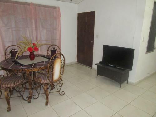 Apartamento Caba�as En Coronado ,,
