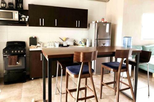 Casa Con Piscina Privada En Punta Chame