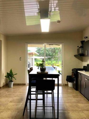Casa Con Piscina Privada En Punta Chame