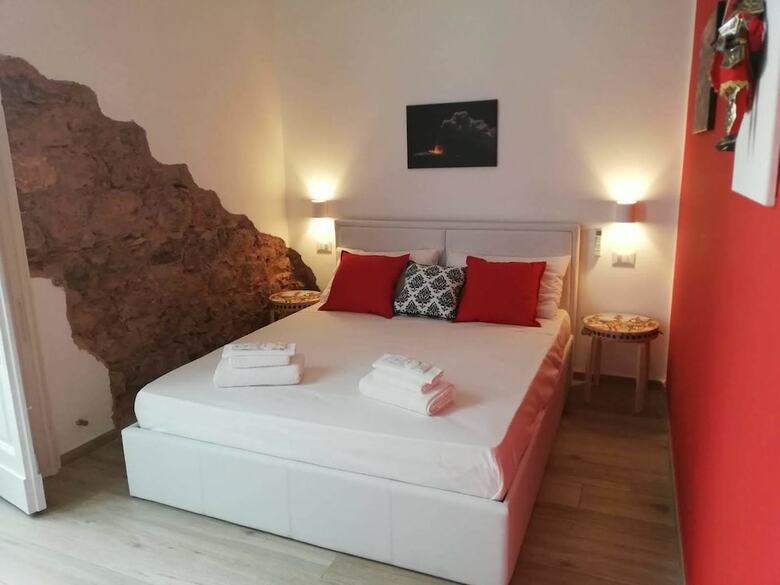 Hostal Gh Rooms Catania