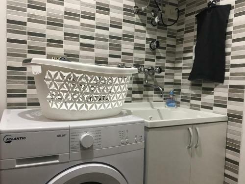 Grey's Apartment