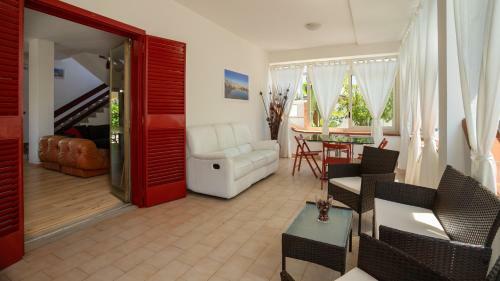 Villa On The Sea Le Capannine
