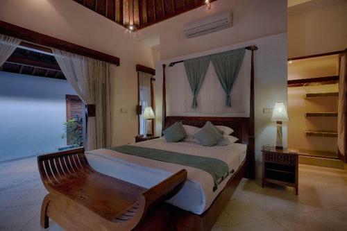 Kutus Kutus Saba Beach Villa