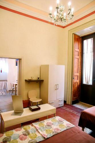 Center Street Apartment