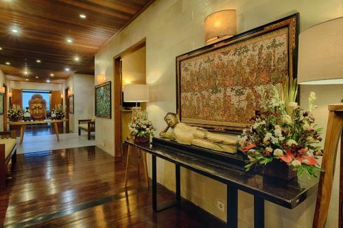 Kutus Kutus Ketewel Villa