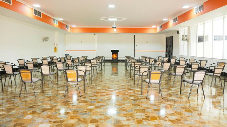 Hotel Del Llano