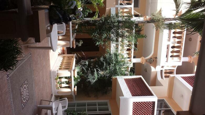 Hotel Francis Arlene
