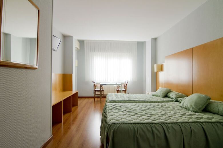 Hotel Residencia Isasa