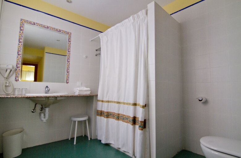 Hotel Residencia Isasa