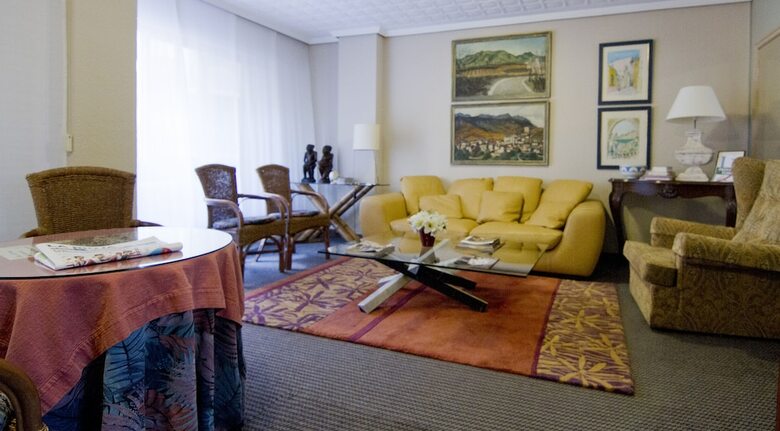 Hotel Residencia Isasa