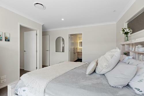 Sunny Daze - Papamoa Beach Holiday Home
