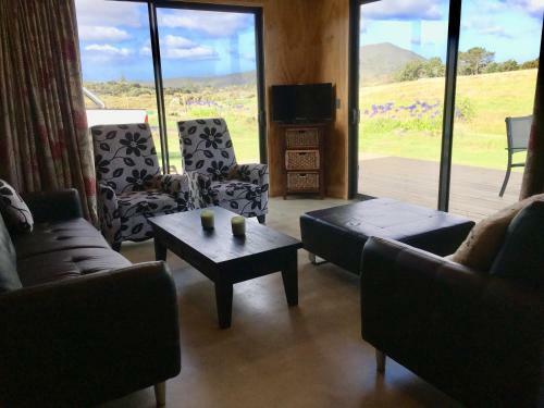 The Camel At Araiawa Raio Lodge Pukenui
