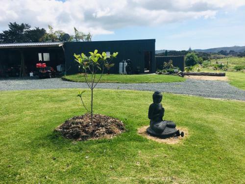 The Camel At Araiawa Raio Lodge Pukenui