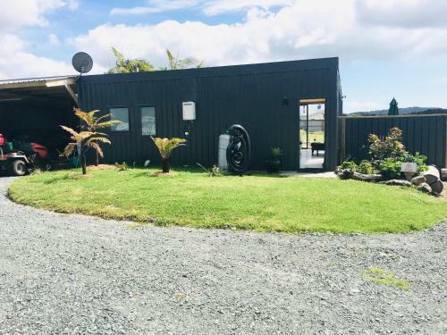 The Camel At Araiawa Raio Lodge Pukenui