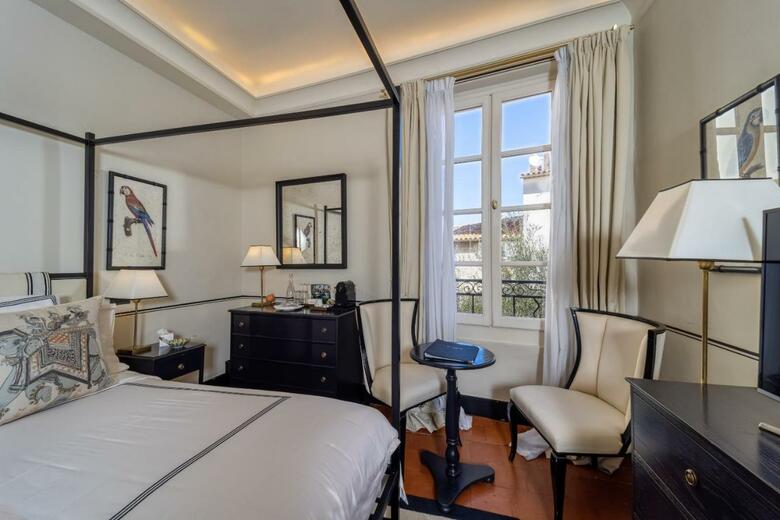 Hotel H�tel Le Yaca