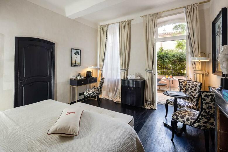 Hotel H�tel Le Yaca
