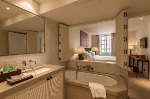 Hotel H�tel Le Yaca