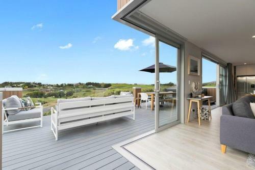 Award-winning Beach Escape W/spa, Sleeps 13