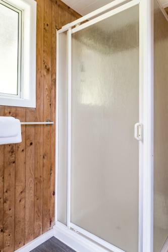 Unique Tiny Home Holidaying In The Surf Shack