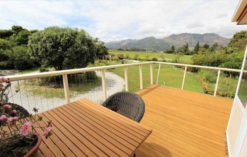 Hostal Labyrinth Gardens Guest House