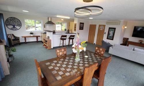 Hostal Labyrinth Gardens Guest House