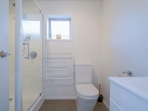 Sunny Days Retreat - Tairua Holiday Home