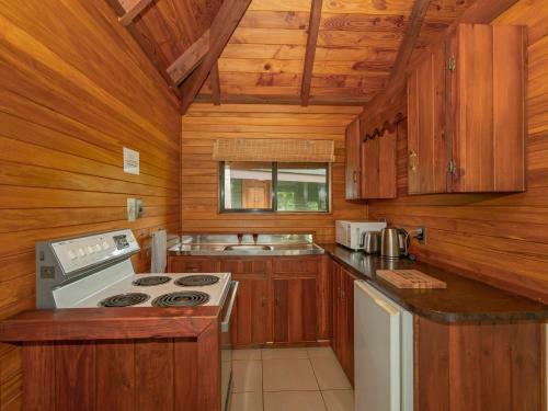 Tairua Villa 12 - Tairua Holiday Unit