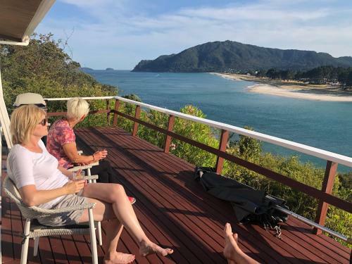 Tairua Treasure On Mount Paku