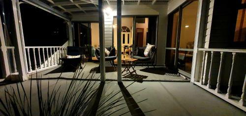 Hostal Paradise On The Strand