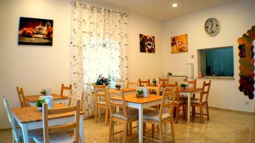 Hostal La Lanterna Sul Com�