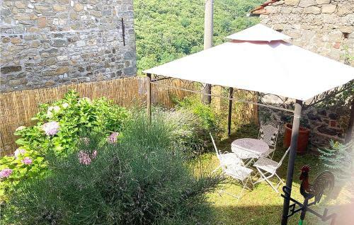 Awesome Home In Collegnago With Wifi And 3 Bedrooms