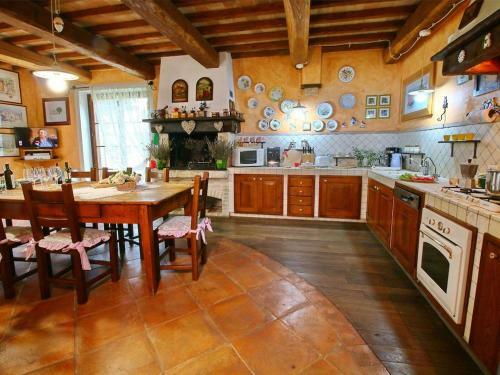 Beautiful Villa In Collazzone With Private Pool