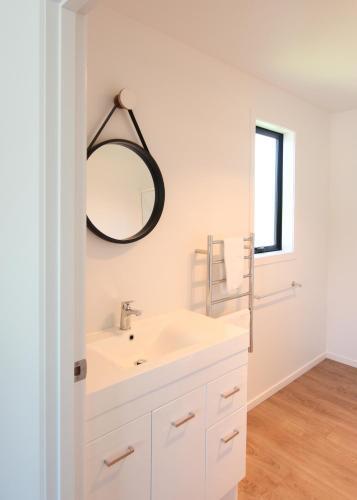4 - Charming Space, Just A Stone Throw From Central Wanaka