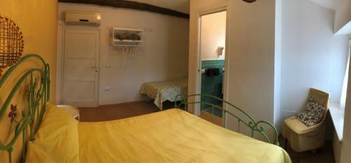 Hostal Corte Colori
