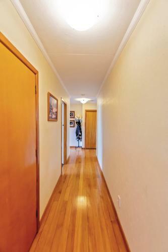 Chime Cottage - Riverton Holiday Home