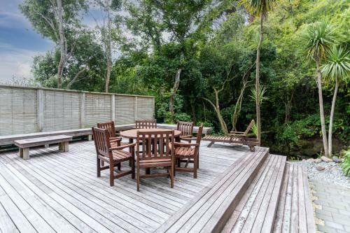 Home Away From Home - Akaroa Holiday Home