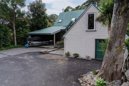 Home Away From Home - Akaroa Holiday Home