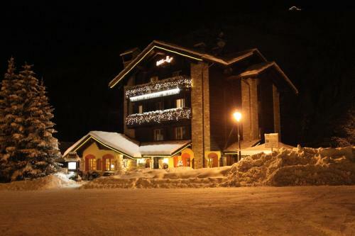 Hotel De La Tor